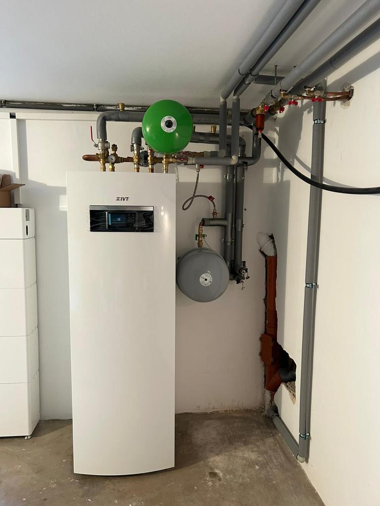 Instalace tepelného čerpadla IVT Air Modul E9 Vnitun Jednotka