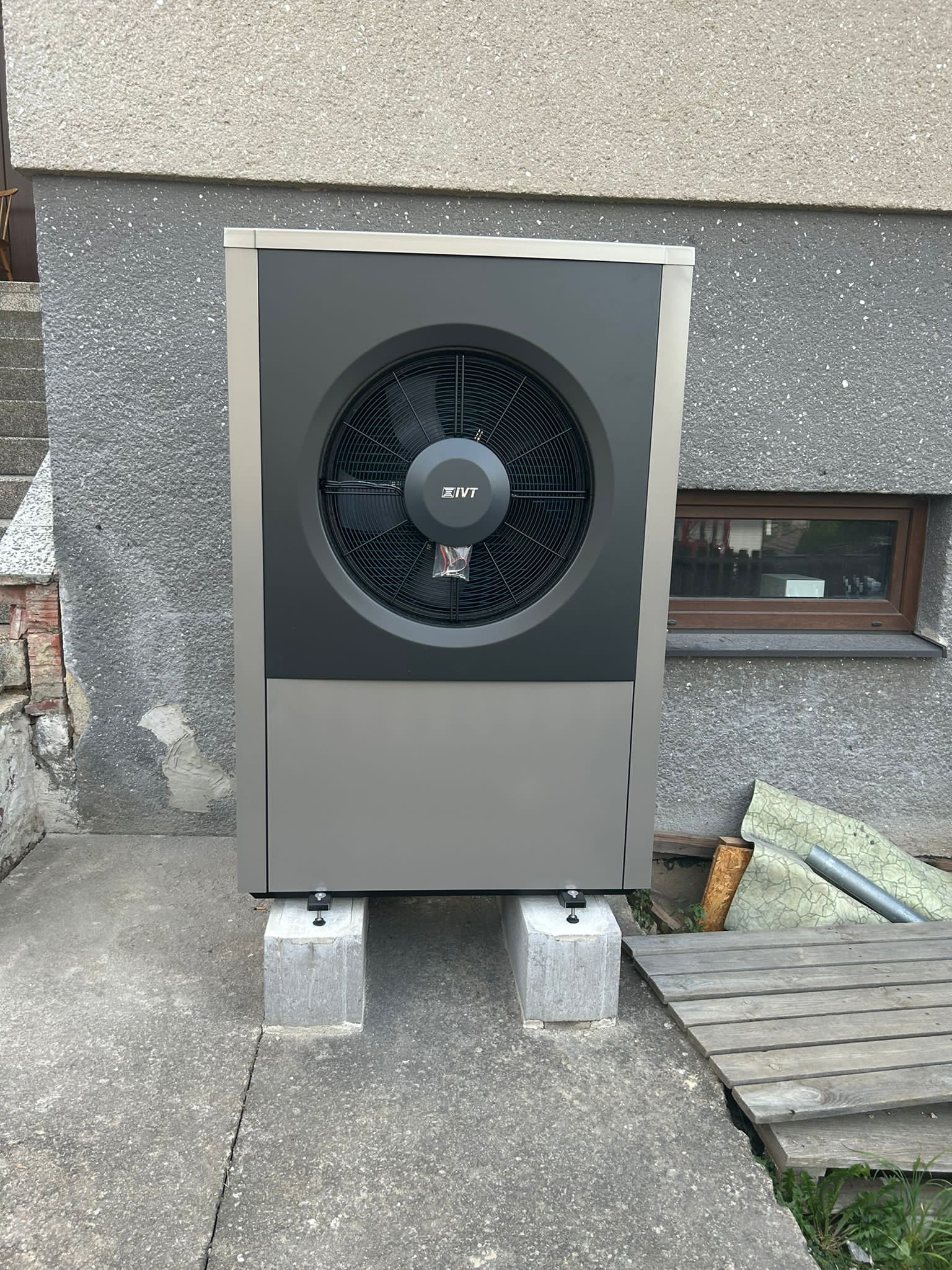 Instalace tepelného čerpadla Nove Zdroj Venkovn Jednotka IVT Air X 170