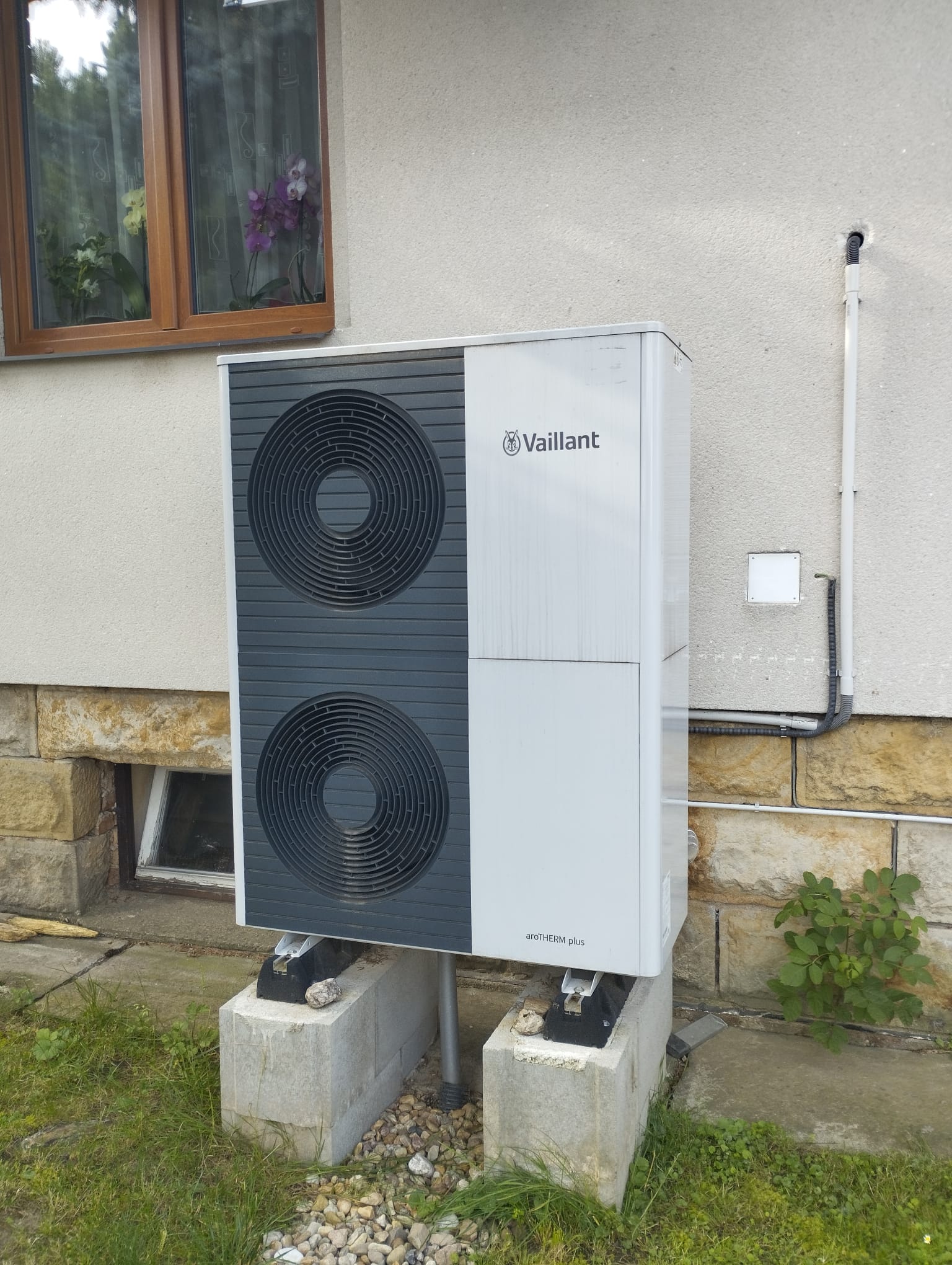 Instalace tepelného čerpadla Nove Zdroj Venkovn Jednotka Vaillant Arotherm